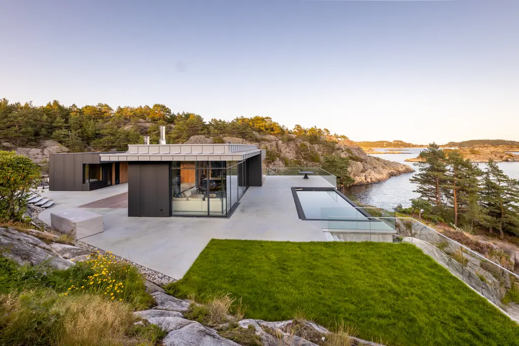 Espeviga, Lillesand, Norway — Reynaers CW 50, Slimline 38 and CP 150
