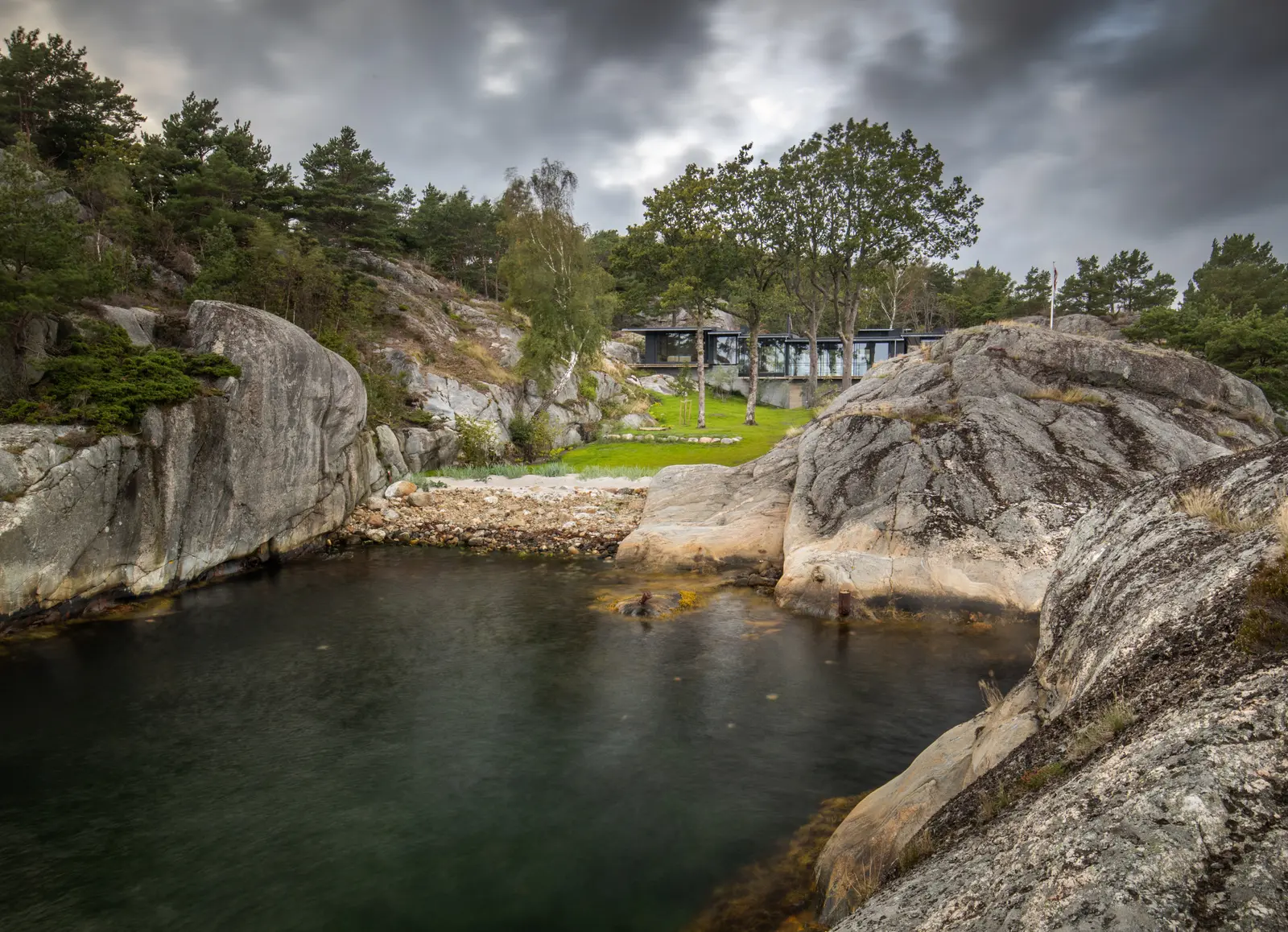 Furøya, Lillesand, Norway — Reynaers Hi-Finity, CF 68 and Slimline 38 (image 1 of 12)