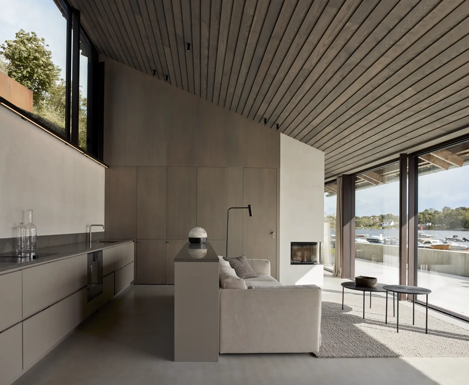N38, Nøtterøy, Norway — Vitrocsa V56 (image 2 of 6)
