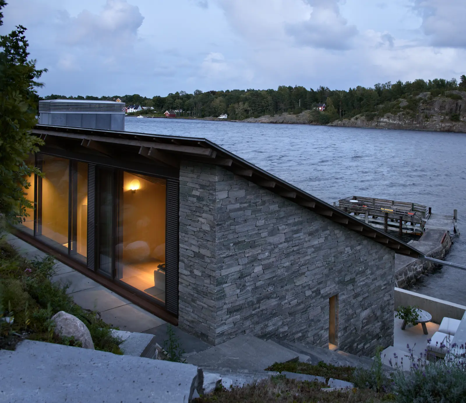 N38, Nøtterøy, Norway — Vitrocsa V56
